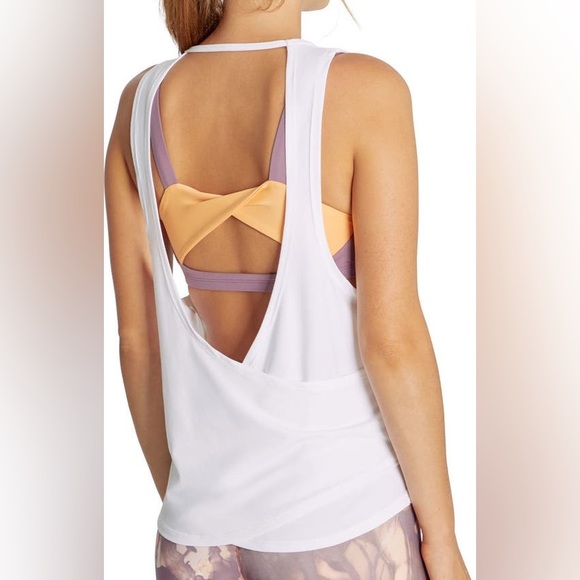 NEW IN PACKAGE- WILDFOX Harper Chill Tank - Picture 5 of 5